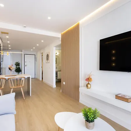 Home2book Escape & Pool, Only Adults شقة *