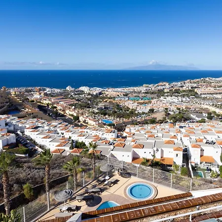 Home2book Escape & Pool, Only Adults *