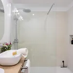 Home2book Escape & Pool, Only Adults Daire *