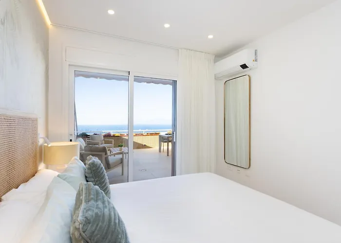 Home2book Escape & Pool, Only Adults 아파트 아데제