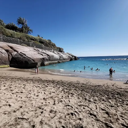 Home2book Escape & Pool, Only Adults Apartman