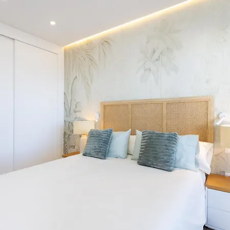 Home2book Escape & Pool, Only Adults *