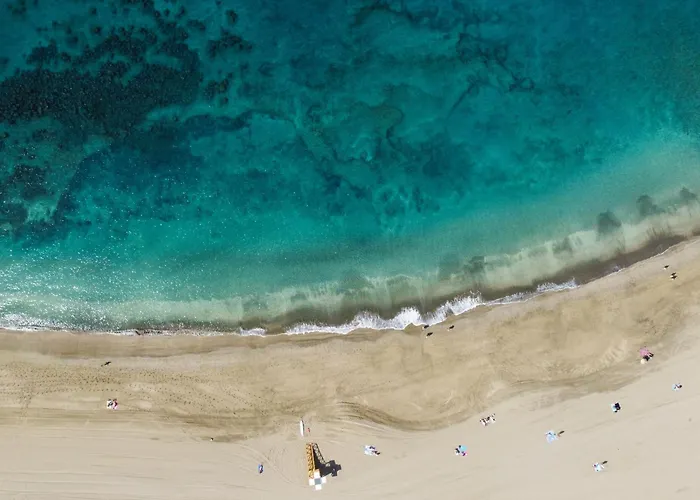 Home2book Escape & Pool, Only Adults アパート *